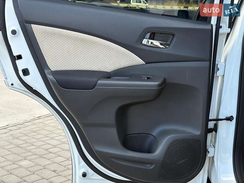 Внедорожник / Кроссовер Honda CR-V 2016 в Львове