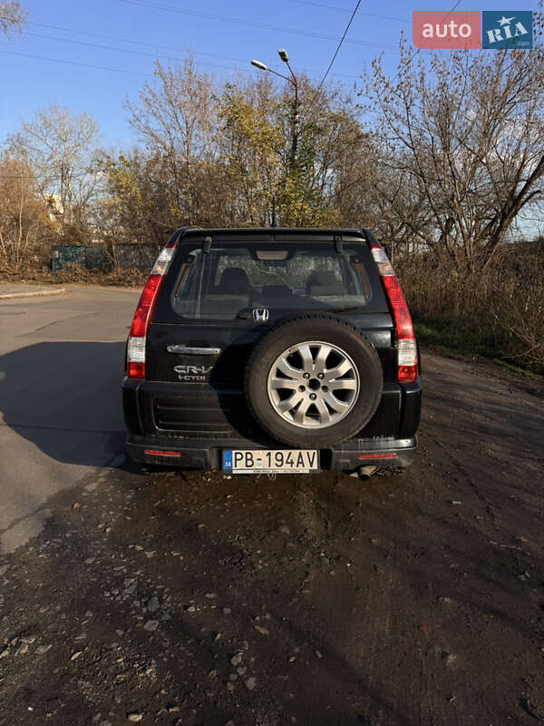 Внедорожник / Кроссовер Honda CR-V 2005 в Киеве