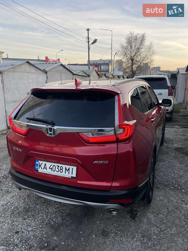 Позашляховик / Кросовер Honda CR-V 2018 в Києві