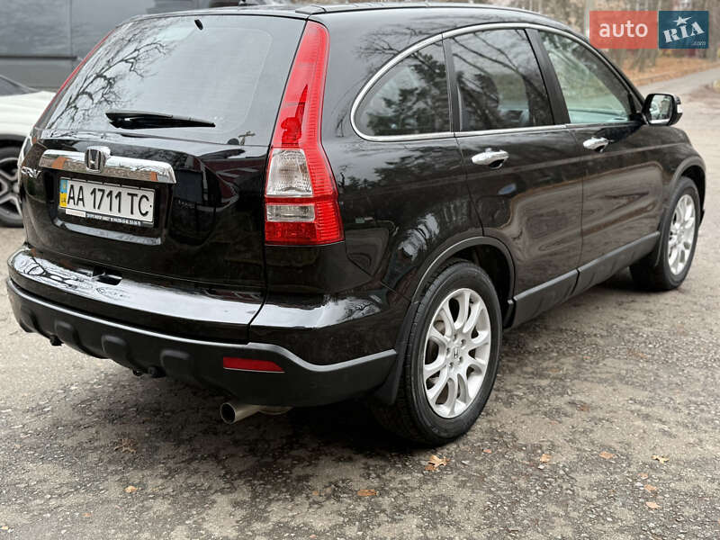 Внедорожник / Кроссовер Honda CR-V 2007 в Киеве