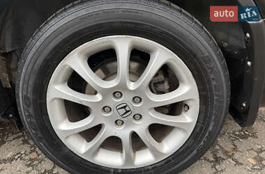 Внедорожник / Кроссовер Honda CR-V 2007 в Киеве