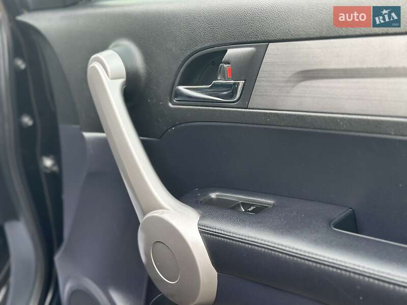 Внедорожник / Кроссовер Honda CR-V 2008 в Дрогобыче фото 44 Внедорожник / Кроссовер Honda CR-V 2008 в Дрогобыче