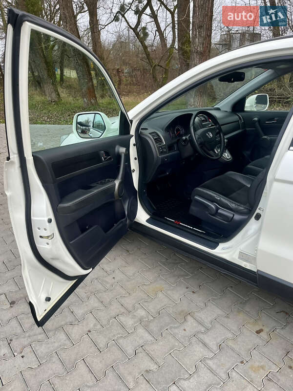 Внедорожник / Кроссовер Honda CR-V 2010 в Черновцах