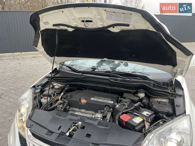 Внедорожник / Кроссовер Honda CR-V 2010 в Черновцах