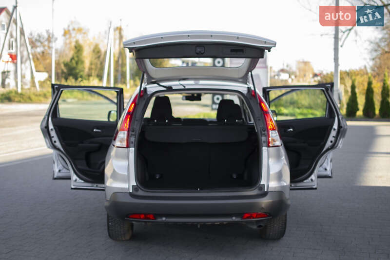 Позашляховик / Кросовер Honda CR-V 2014 в Гайсину