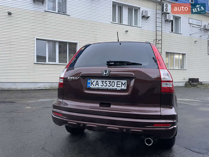 Внедорожник / Кроссовер Honda CR-V 2011 в Киеве