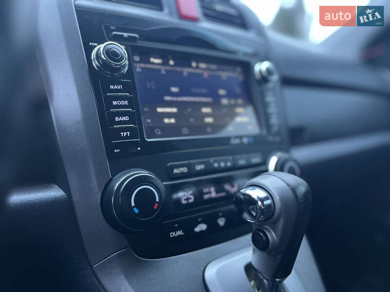 Внедорожник / Кроссовер Honda CR-V 2008 в Борщеве