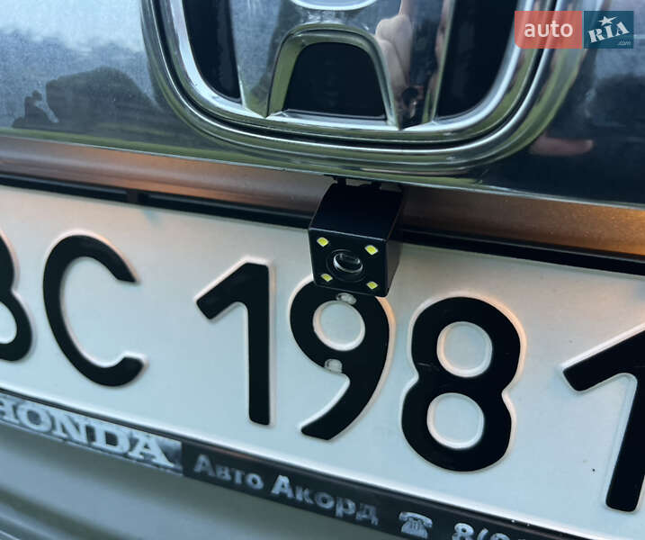 Внедорожник / Кроссовер Honda CR-V 2008 в Борщеве