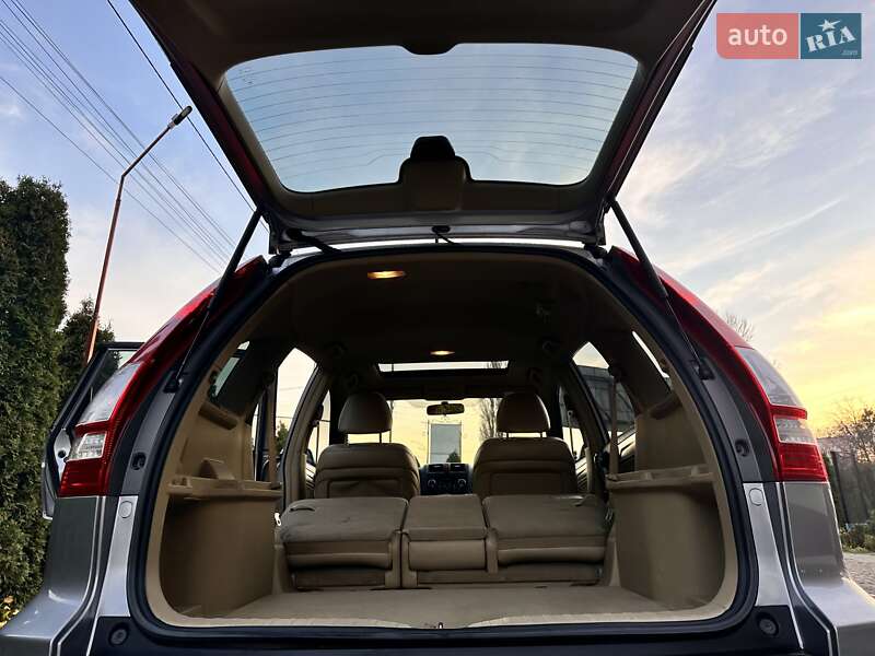 Позашляховик / Кросовер Honda CR-V 2008 в Києві