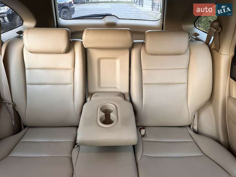 Позашляховик / Кросовер Honda CR-V 2008 в Києві
