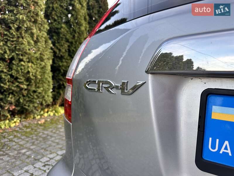 Позашляховик / Кросовер Honda CR-V 2008 в Києві