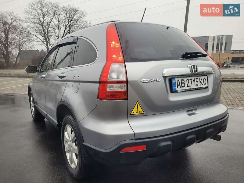 Внедорожник / Кроссовер Honda CR-V 2008 в Виннице