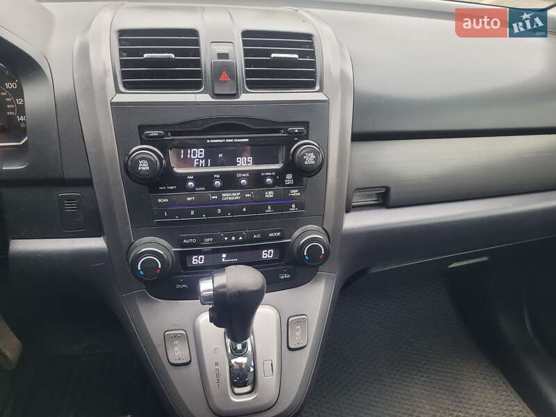 Внедорожник / Кроссовер Honda CR-V 2008 в Виннице