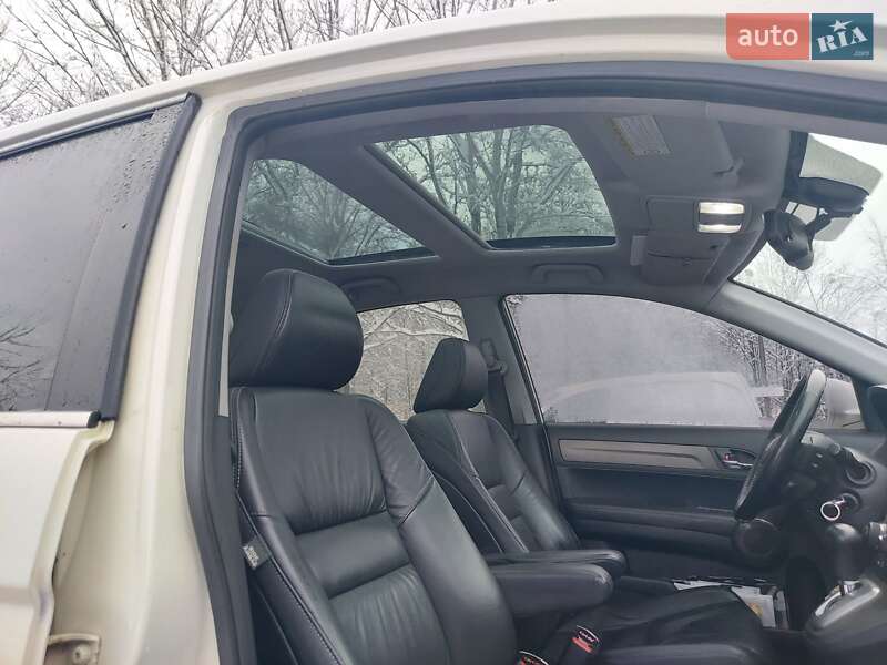 Внедорожник / Кроссовер Honda CR-V 2010 в Бориславе