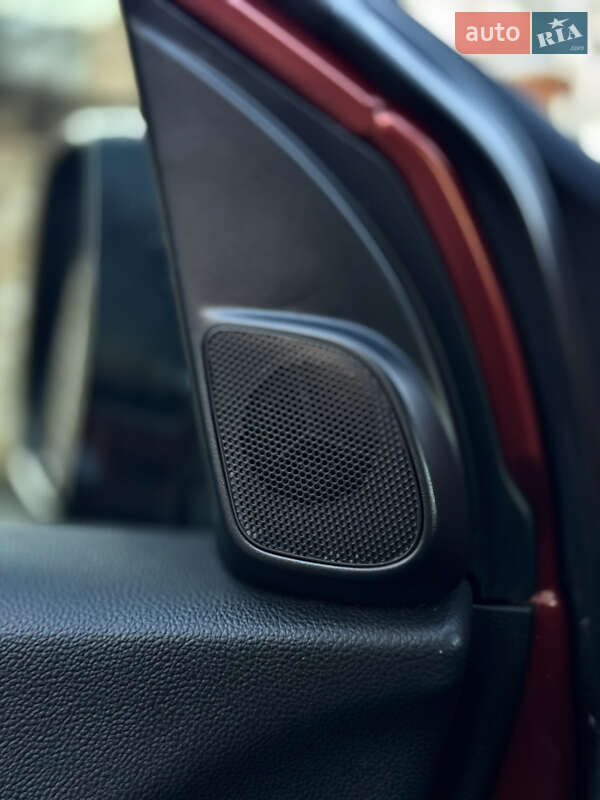 Внедорожник / Кроссовер Honda CR-V 2015 в Радивилове