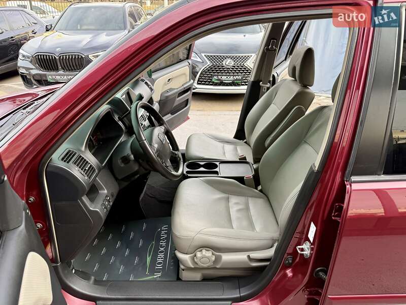 Позашляховик / Кросовер Honda CR-V 2006 в Києві