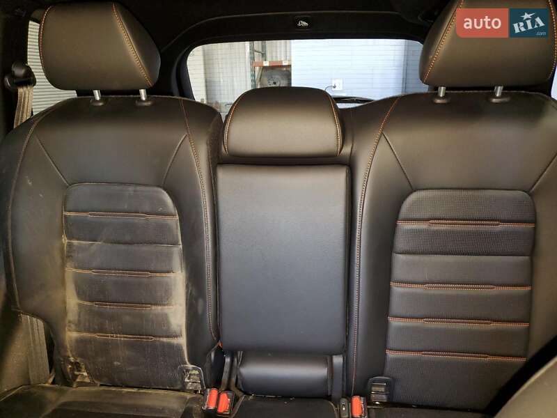 Внедорожник / Кроссовер Honda CR-V 2023 в Львове