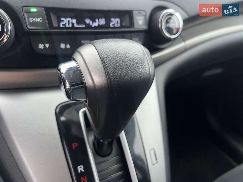 Внедорожник / Кроссовер Honda CR-V 2014 в Киеве