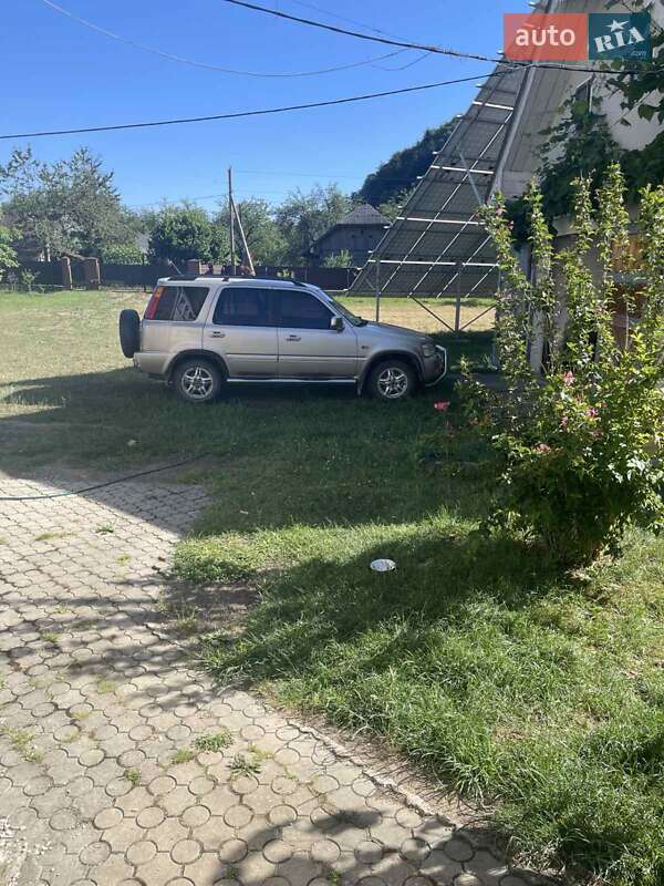 Позашляховик / Кросовер Honda CR-V 1999 в Рожнятові