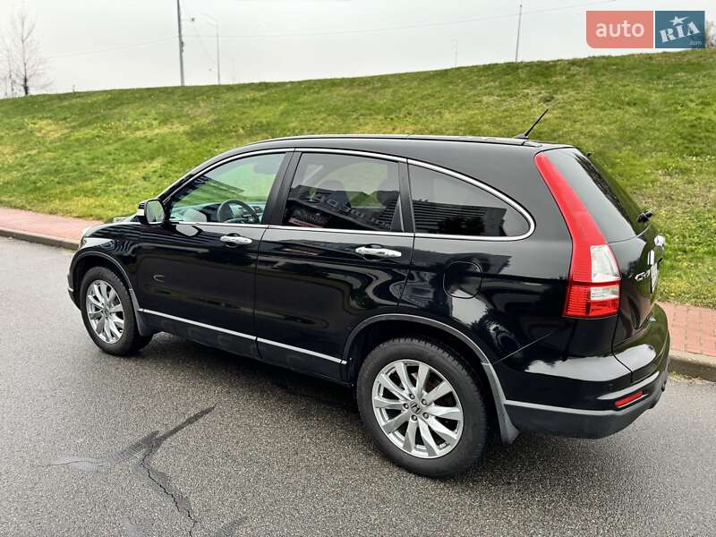Внедорожник / Кроссовер Honda CR-V 2012 в Киеве