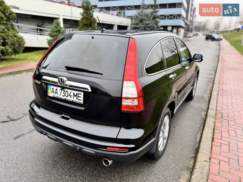 Внедорожник / Кроссовер Honda CR-V 2012 в Киеве