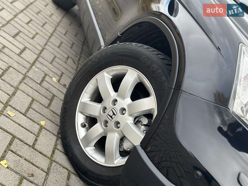 Внедорожник / Кроссовер Honda CR-V 2008 в Дрогобыче