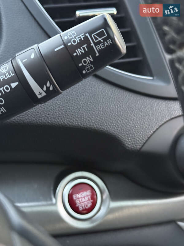 Внедорожник / Кроссовер Honda CR-V 2013 в Самборе