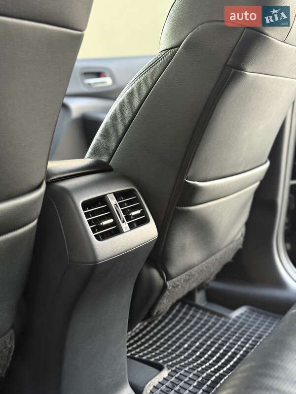 Внедорожник / Кроссовер Honda CR-V 2013 в Самборе