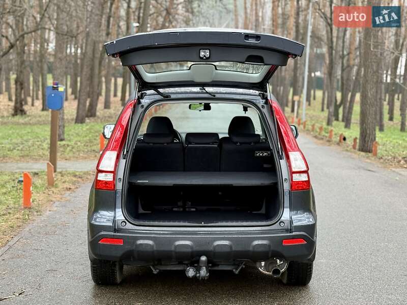 Позашляховик / Кросовер Honda CR-V 2008 в Києві
