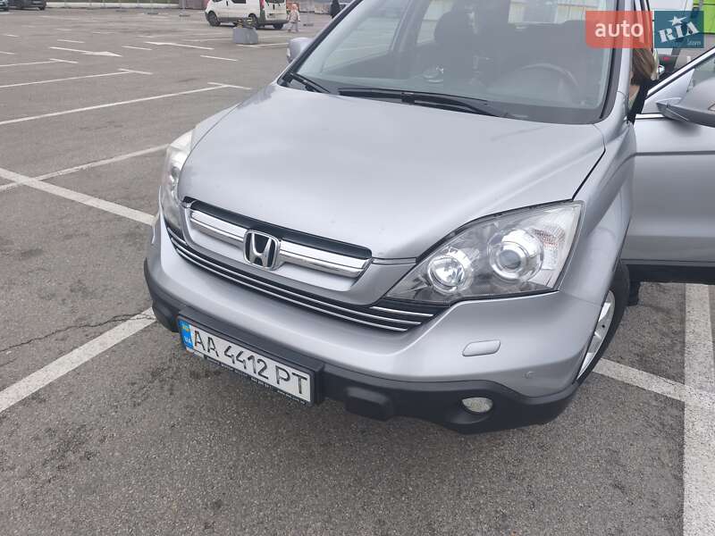 Внедорожник / Кроссовер Honda CR-V 2008 в Киеве