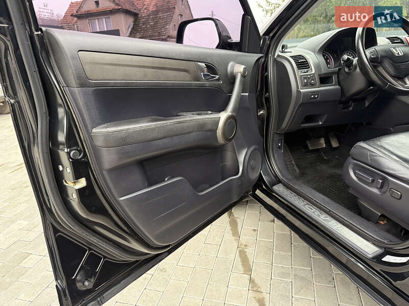 Внедорожник / Кроссовер Honda CR-V 2010 в Кременце