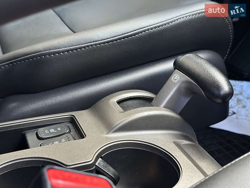 Позашляховик / Кросовер Honda CR-V 2008 в Дрогобичі