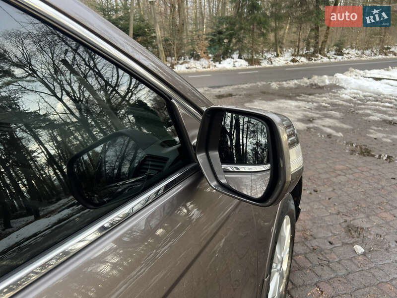 Внедорожник / Кроссовер Honda CR-V 2010 в Трускавце