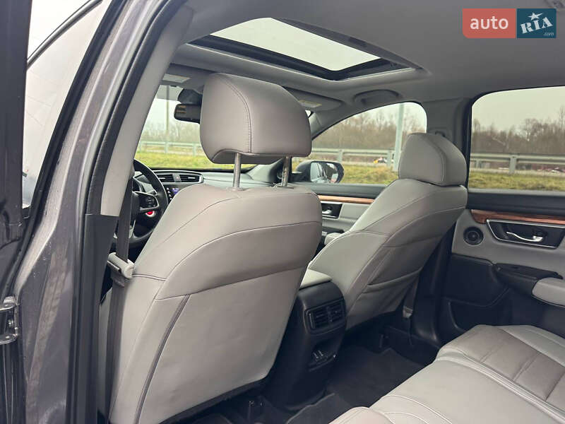 Позашляховик / Кросовер Honda CR-V 2017 в Стрию