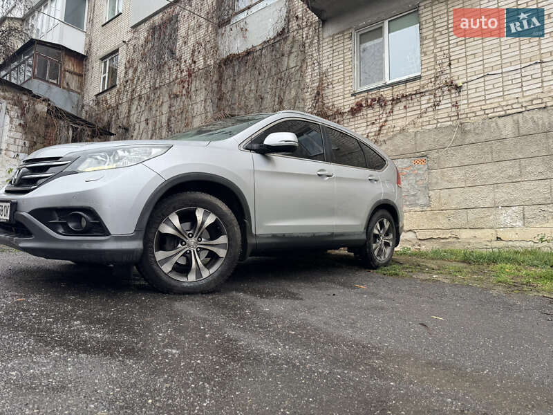 Внедорожник / Кроссовер Honda CR-V 2012 в Виннице