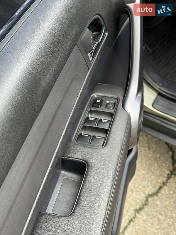 Позашляховик / Кросовер Honda CR-V 2008 в Києві фото 22 Позашляховик / Кросовер Honda CR-V 2008 в Києві