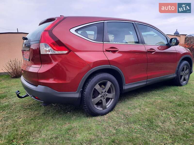 Внедорожник / Кроссовер Honda CR-V 2014 в Стрые