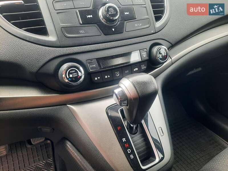 Внедорожник / Кроссовер Honda CR-V 2014 в Стрые