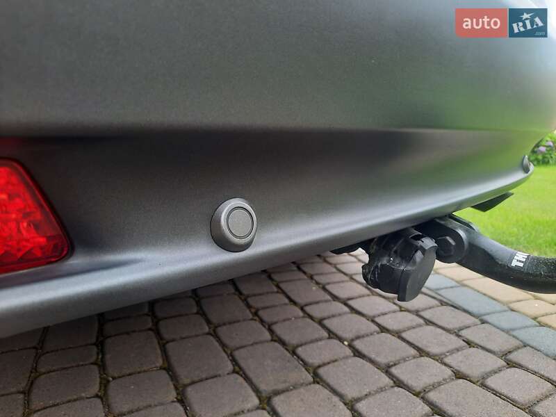 Внедорожник / Кроссовер Honda CR-V 2014 в Стрые