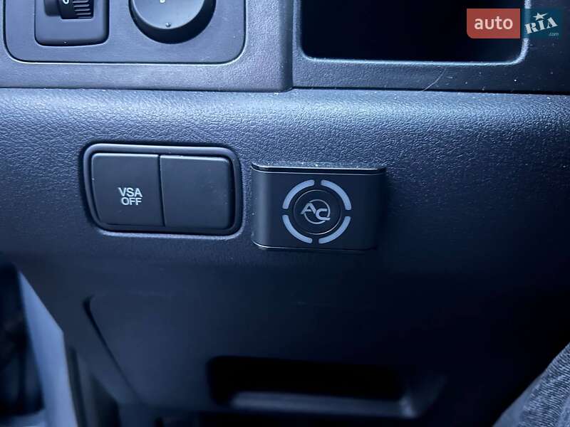 Позашляховик / Кросовер Honda CR-V 2008 в Києві