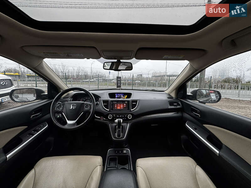 Позашляховик / Кросовер Honda CR-V 2016 в Києві