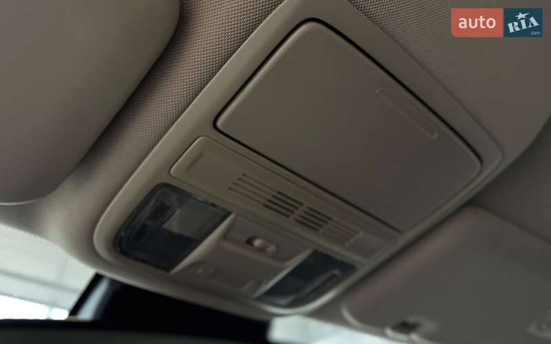 Внедорожник / Кроссовер Honda CR-V 2015 в Шептицькому