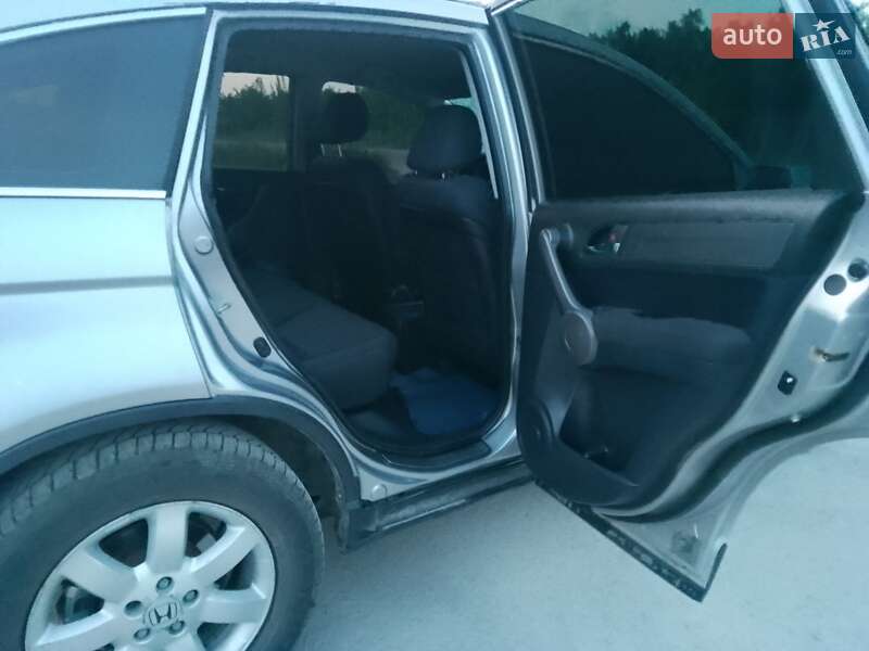 Внедорожник / Кроссовер Honda CR-V 2007 в Борщеве