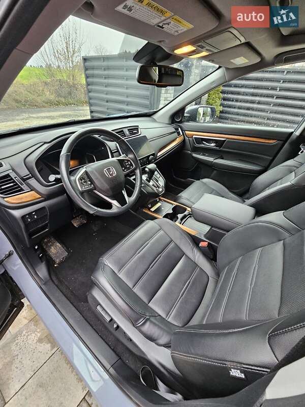 Позашляховик / Кросовер Honda CR-V 2020 в Тернополі