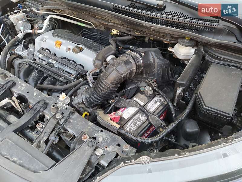 Позашляховик / Кросовер Honda CR-V 2014 в Вінниці