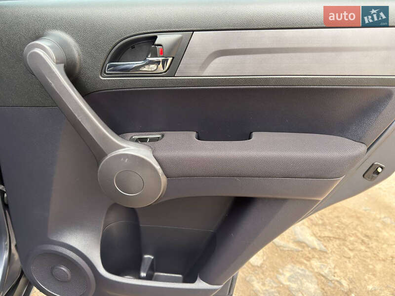Позашляховик / Кросовер Honda CR-V 2009 в Охтирці фото 34 Позашляховик / Кросовер Honda CR-V 2009 в Охтирці