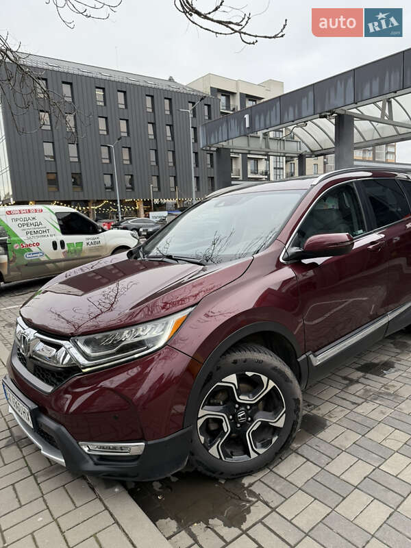 Внедорожник / Кроссовер Honda CR-V 2018 в Хмельницком