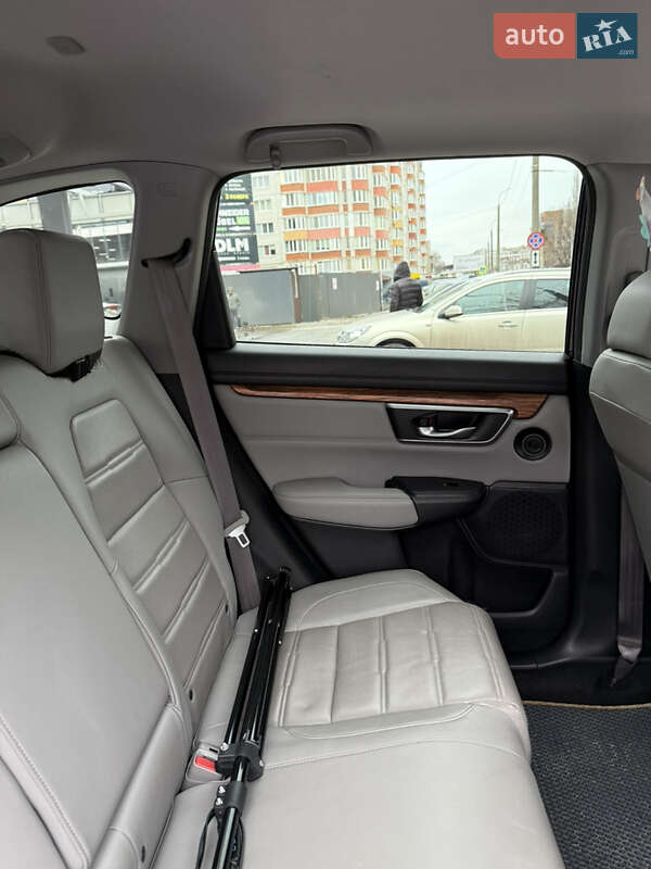 Внедорожник / Кроссовер Honda CR-V 2018 в Хмельницком