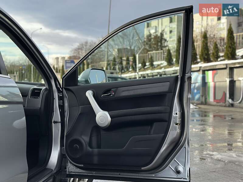 Внедорожник / Кроссовер Honda CR-V 2008 в Дрогобыче фото 75 Внедорожник / Кроссовер Honda CR-V 2008 в Дрогобыче
