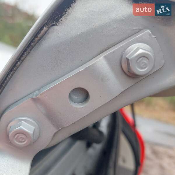 Позашляховик / Кросовер Honda CR-V 2013 в Києві фото 23 Позашляховик / Кросовер Honda CR-V 2013 в Києві